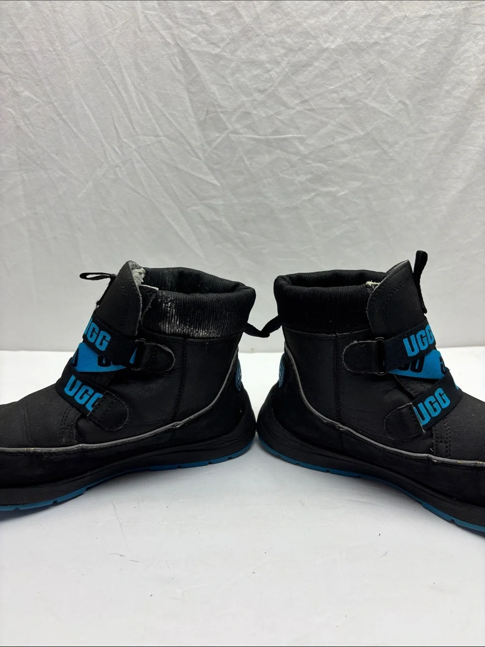 Ugg booties for big boy SZ 4, box 55